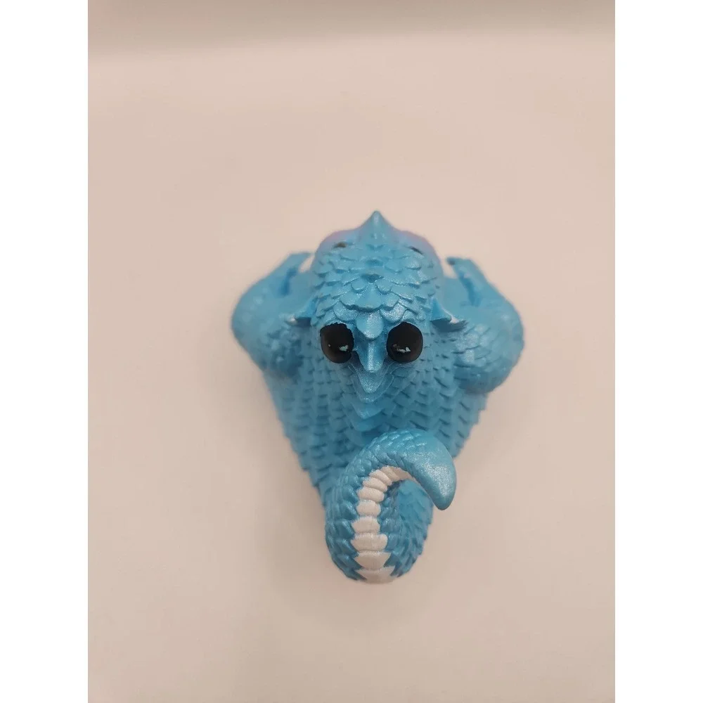 SAFARI LTD PUFF DRAGON TOY FIGURE Fantasy Collection RETIRED